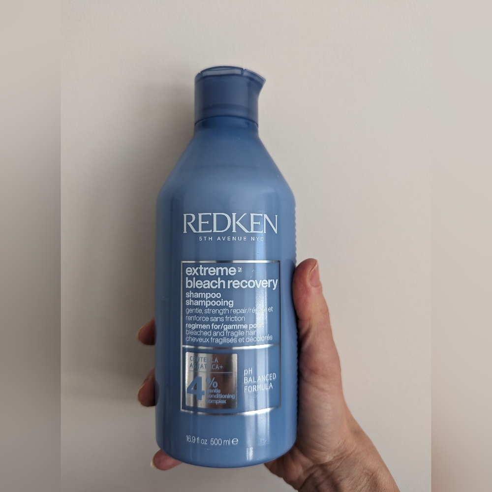 Extreme Bleach Recovery Shampoo 16.9 FL OZ (500 ml)
